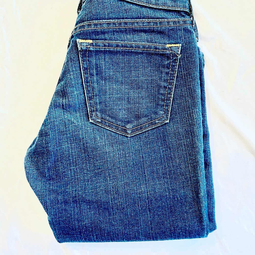❣️👽❣️3 for $30 Diva Jeans from Old NAVEY Size 2 Regular